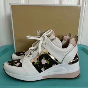 Michael Kors Optic White/Floral Flowers Sneakers | Color: White | Size: 9M